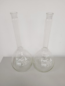 Thumbnail image of Large Lot of Volumetric Laboratory Flasks - Various Sizes - 50-1000ml Lab