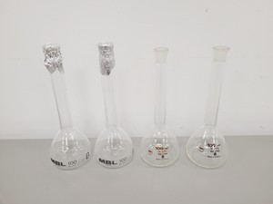 Thumbnail image of Large Lot of Volumetric Laboratory Flasks - Various Sizes - 50-1000ml Lab