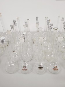 Thumbnail image of Large Lot of Volumetric Laboratory Flasks - Various Sizes - 50-1000ml Lab