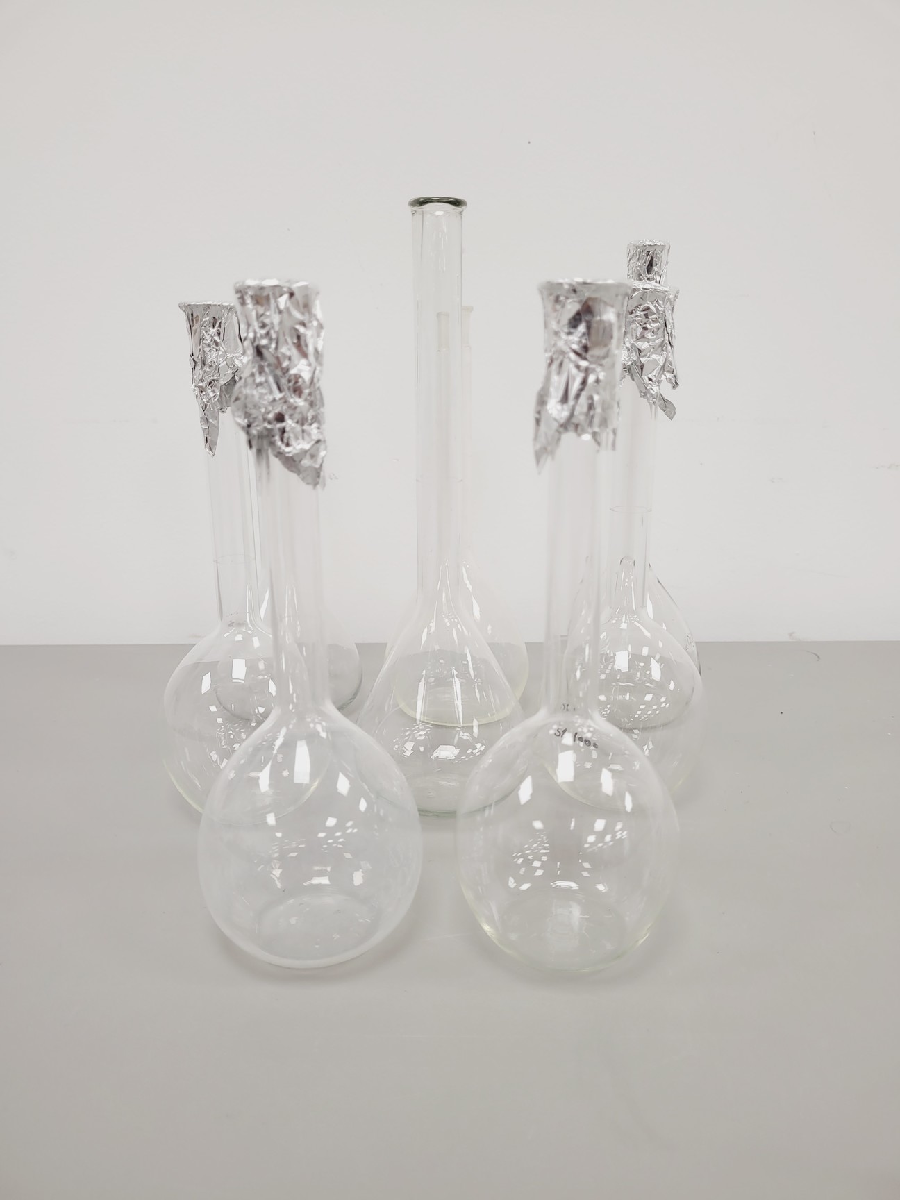 Image of Large Lot of Volumetric Laboratory Flasks - Various Sizes - 50-1000ml Lab