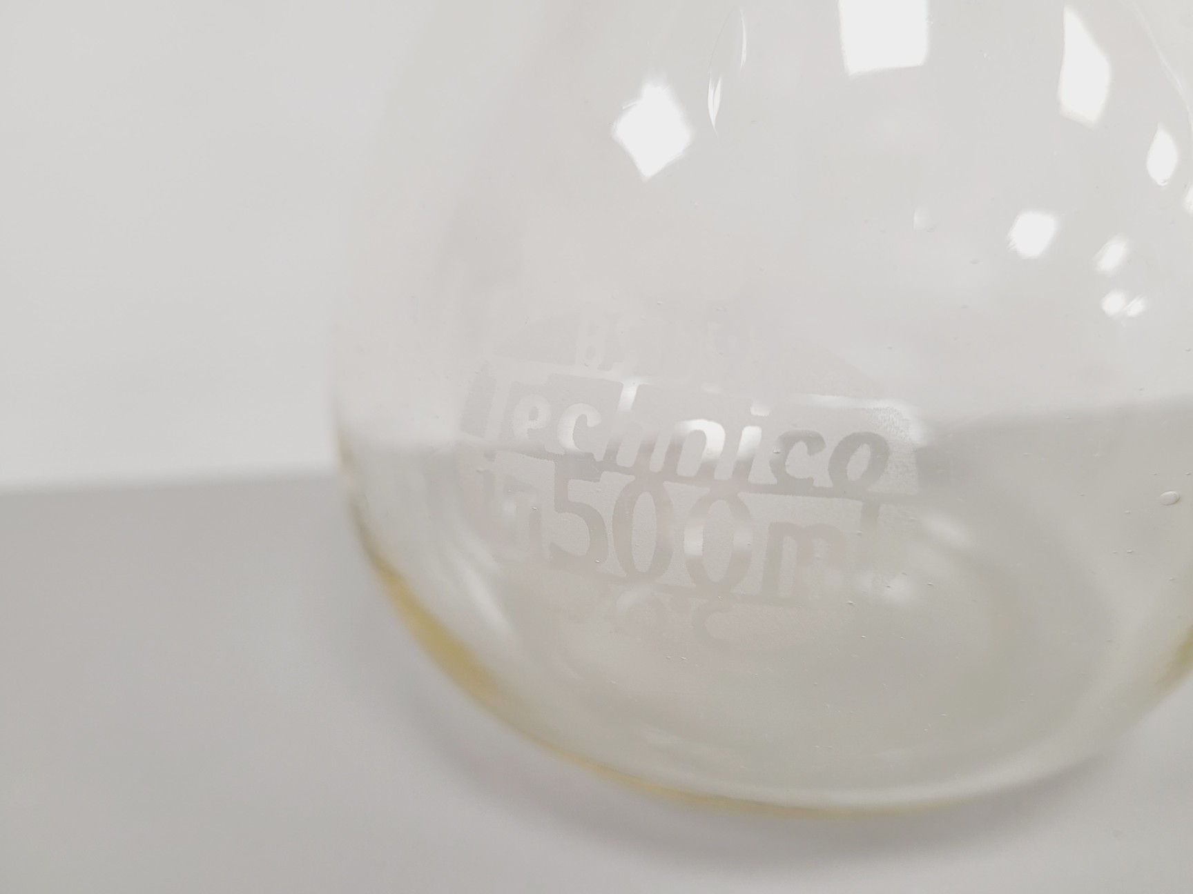 Image of Large Lot of Volumetric Laboratory Flasks - Various Sizes - 50-1000ml Lab