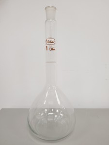 Thumbnail image of Large Lot of Volumetric Laboratory Flasks - Various Sizes - 50-1000ml Lab