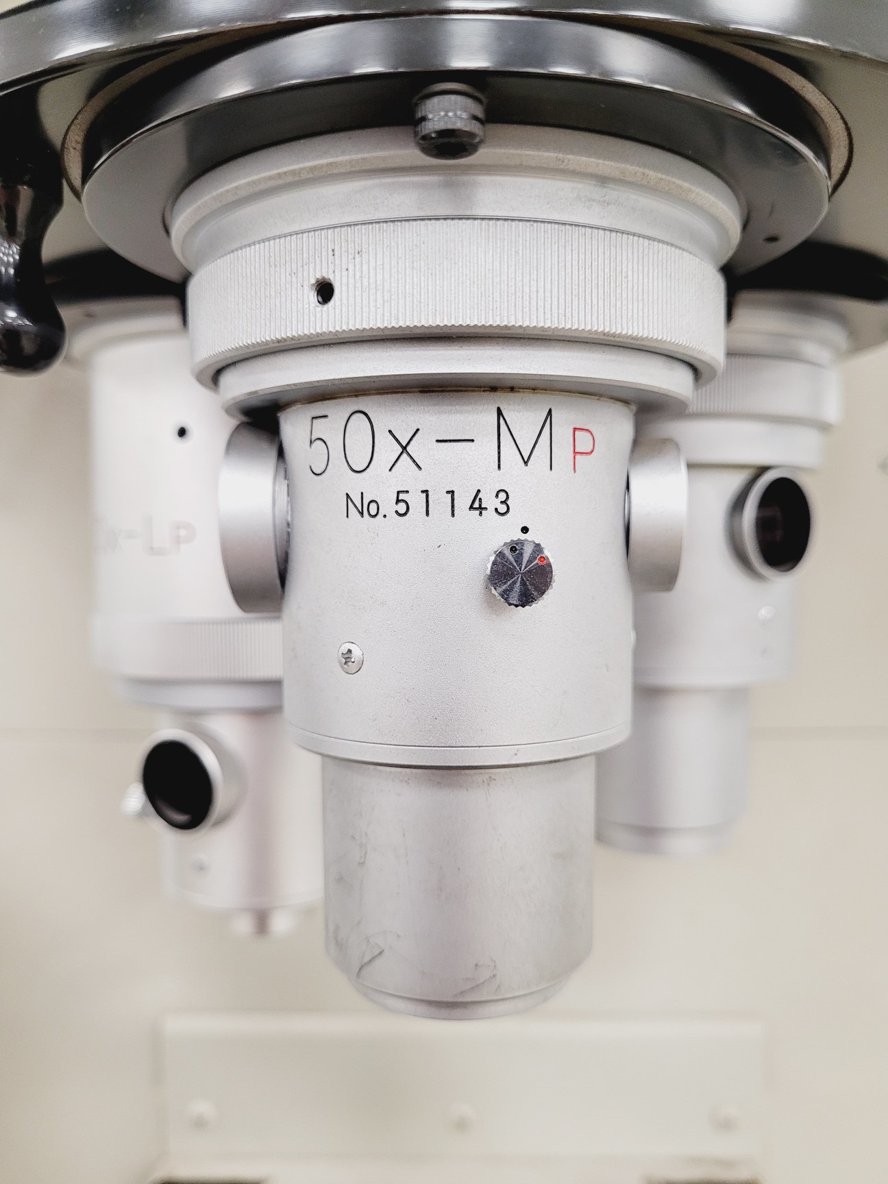 Image of Nikon Profile Projector Model V-16C Shadowgraph with 5 x Objectives Lab