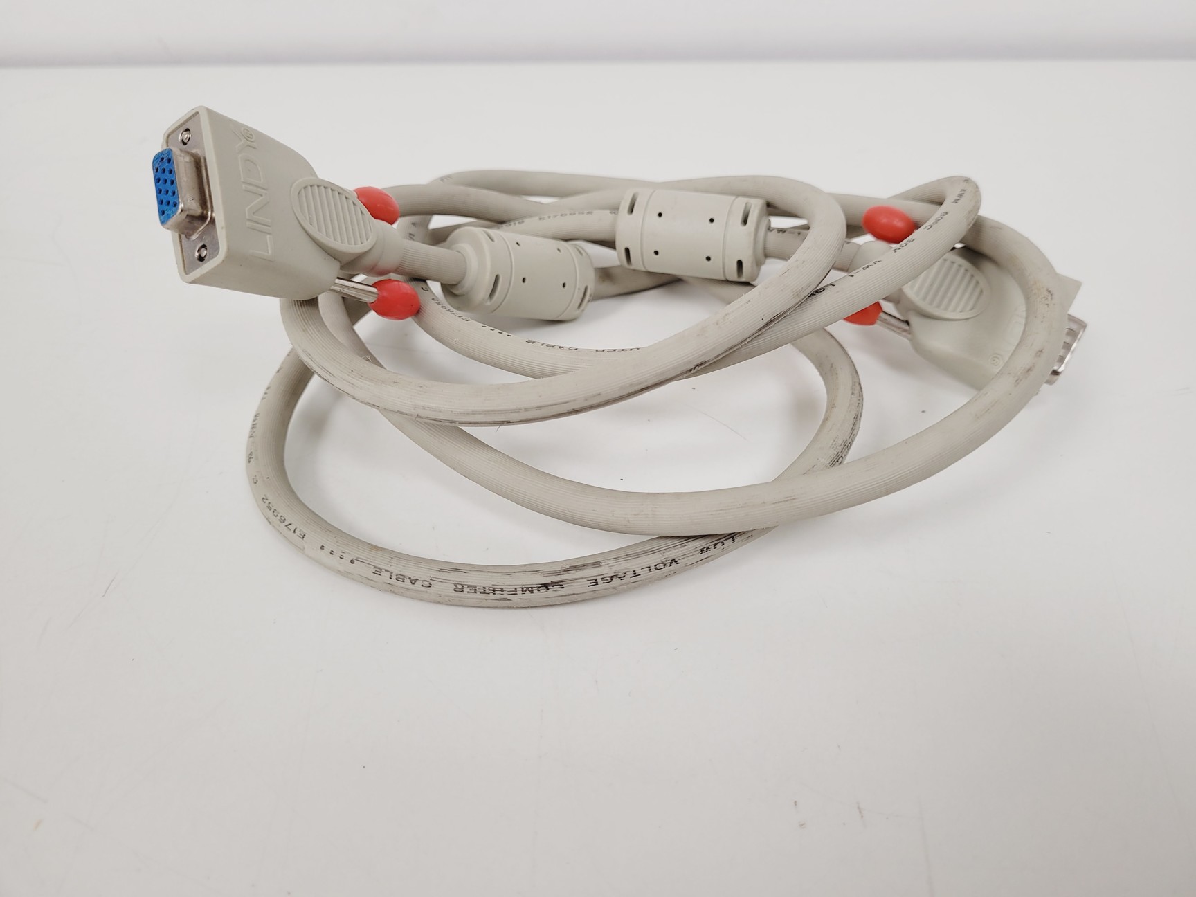 Image of Nikon Profile Projector Model V-16C Shadowgraph with 5 x Objectives Lab
