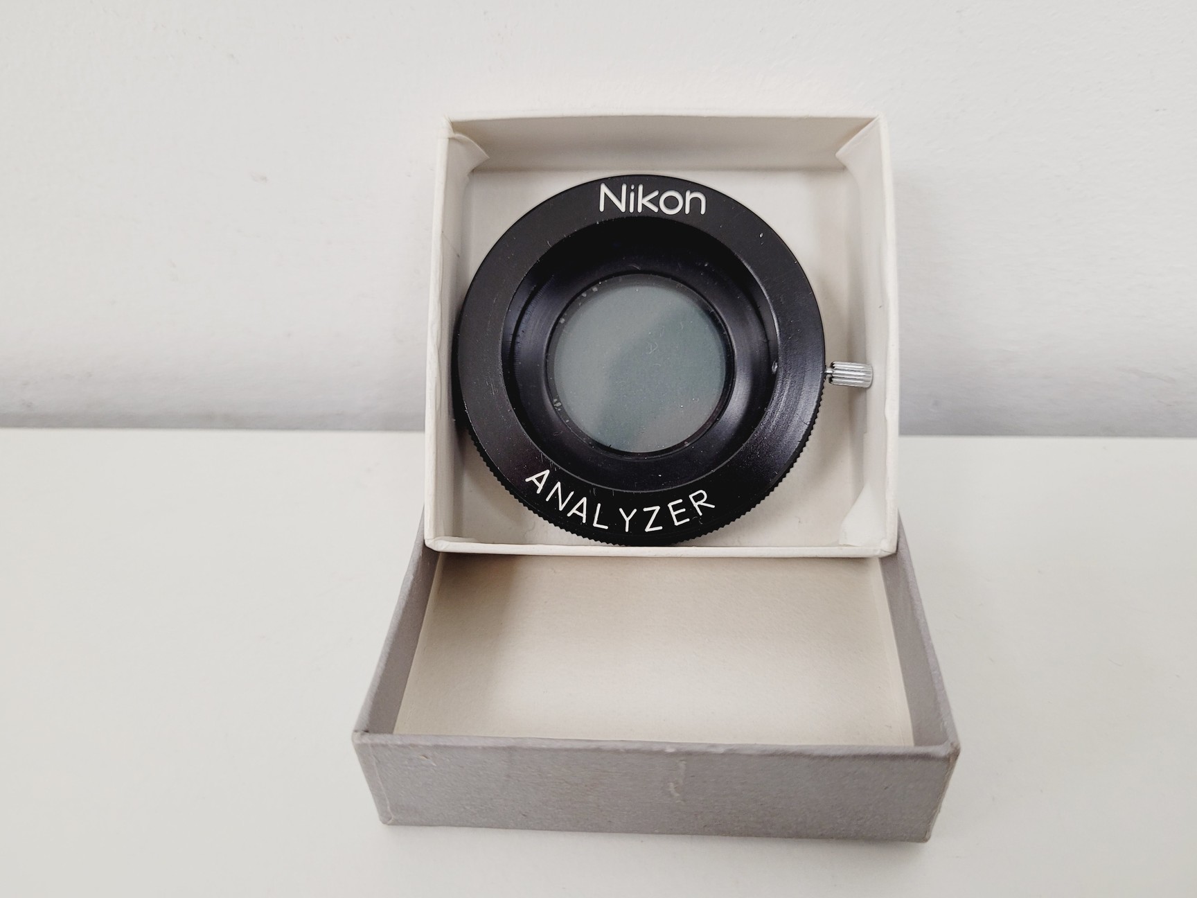 Image of Nikon Profile Projector Model V-16C Shadowgraph with 5 x Objectives Lab