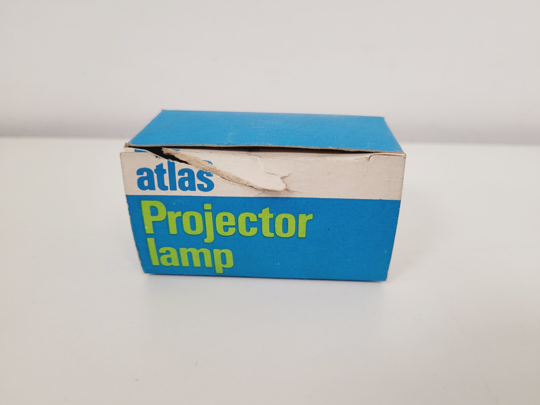 Image of Nikon Profile Projector Model V-16C Shadowgraph with 5 x Objectives Lab