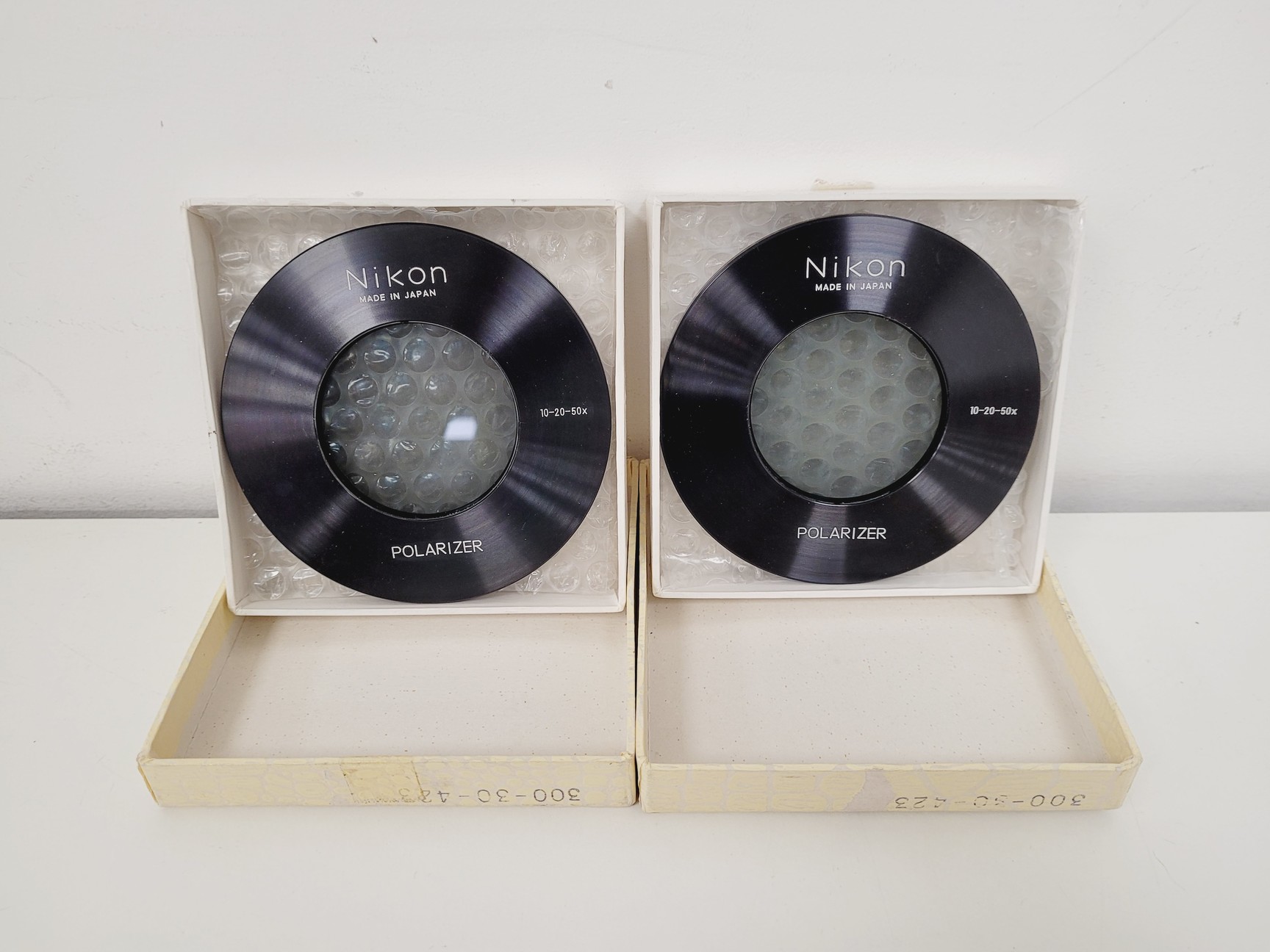 Image of Nikon Profile Projector Model V-16C Shadowgraph with 5 x Objectives Lab
