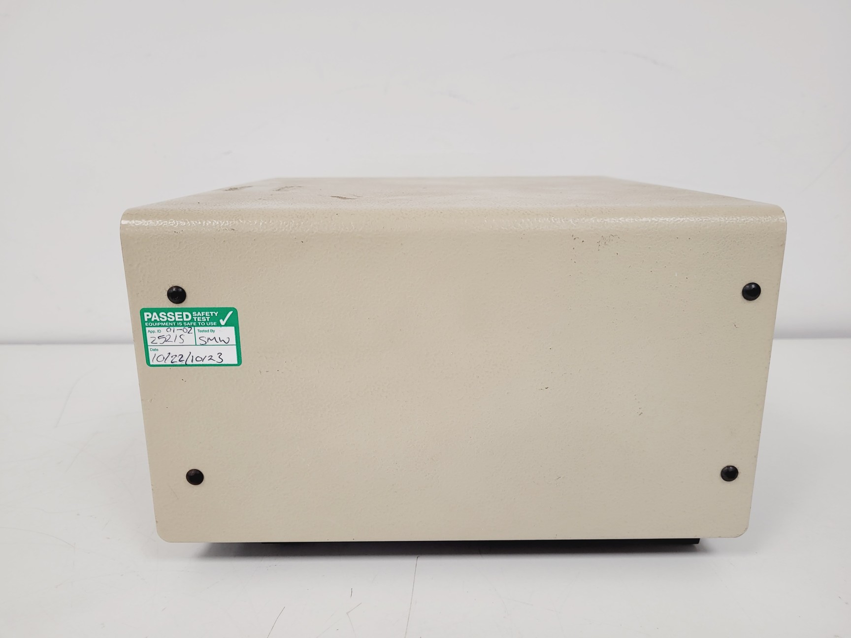 Image of Nikon Profile Projector Model V-16C Shadowgraph with 5 x Objectives Lab