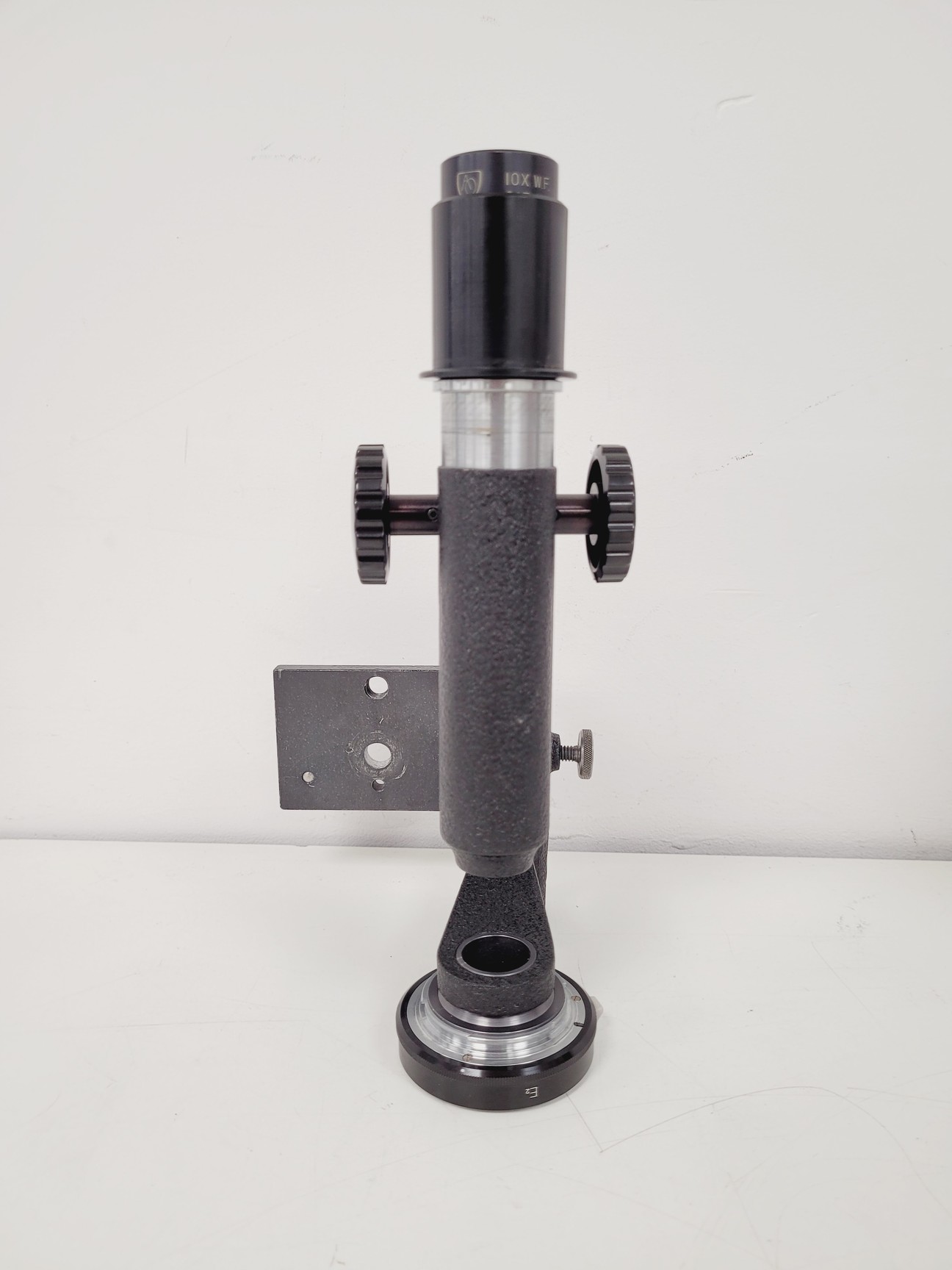 Image of Nikon Profile Projector Model V-16C Shadowgraph with 5 x Objectives Lab