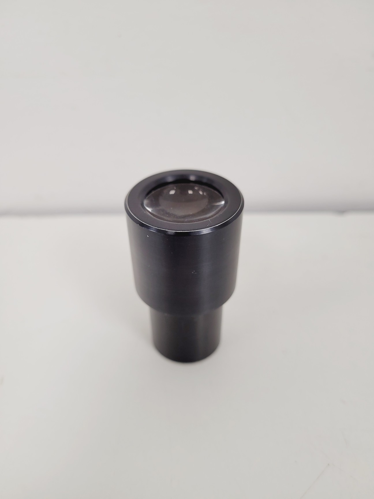 Image of Nikon Profile Projector Model V-16C Shadowgraph with 5 x Objectives Lab