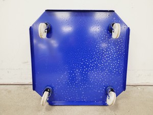 Thumbnail image of Statebourne Biorack Model 3000 Liquid Nitrogen Dewar with Trolley Lab
