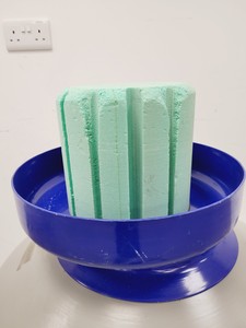 Thumbnail image of Statebourne Biorack Model 3000 Liquid Nitrogen Dewar with Trolley Lab