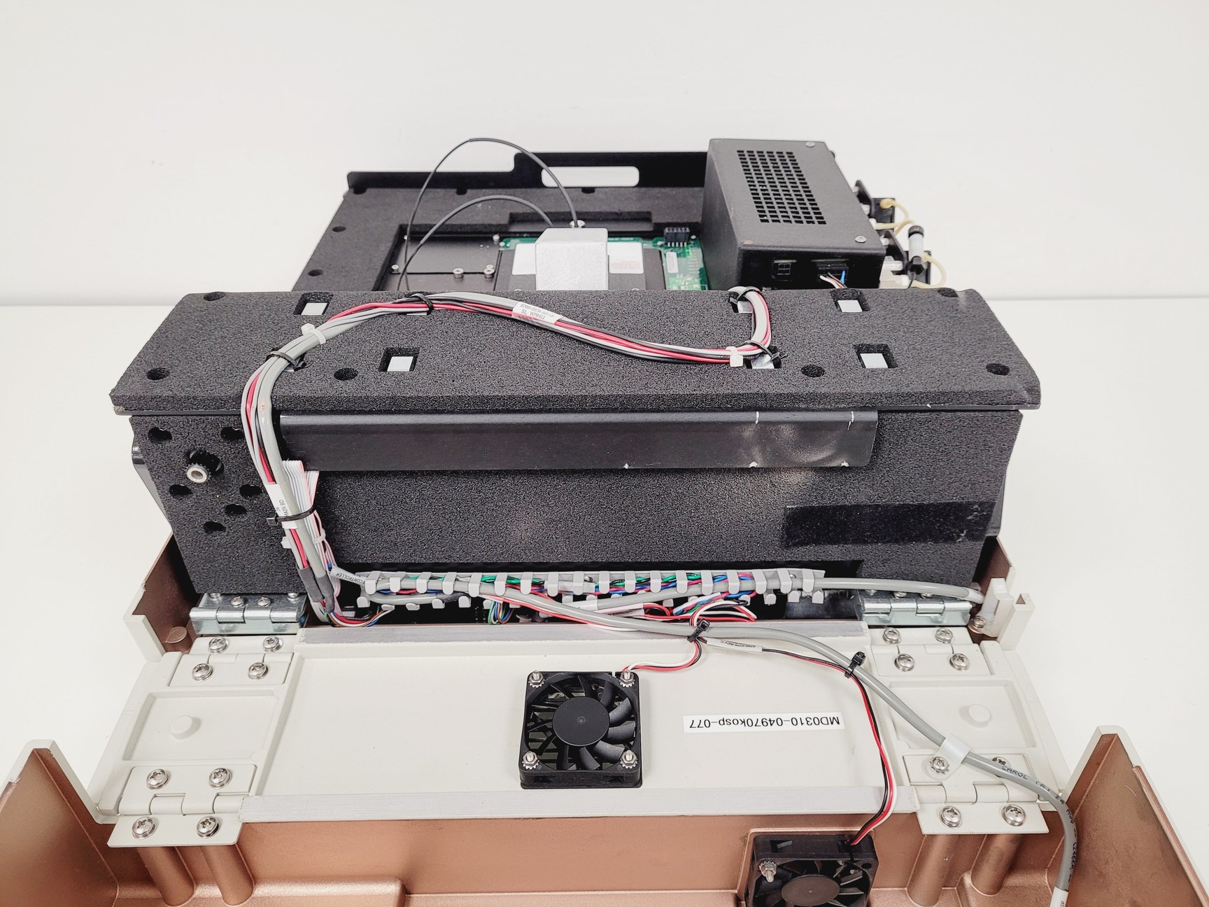 Image of Molecular Devices Spectramax L Microplate Reader Luminometer Lab