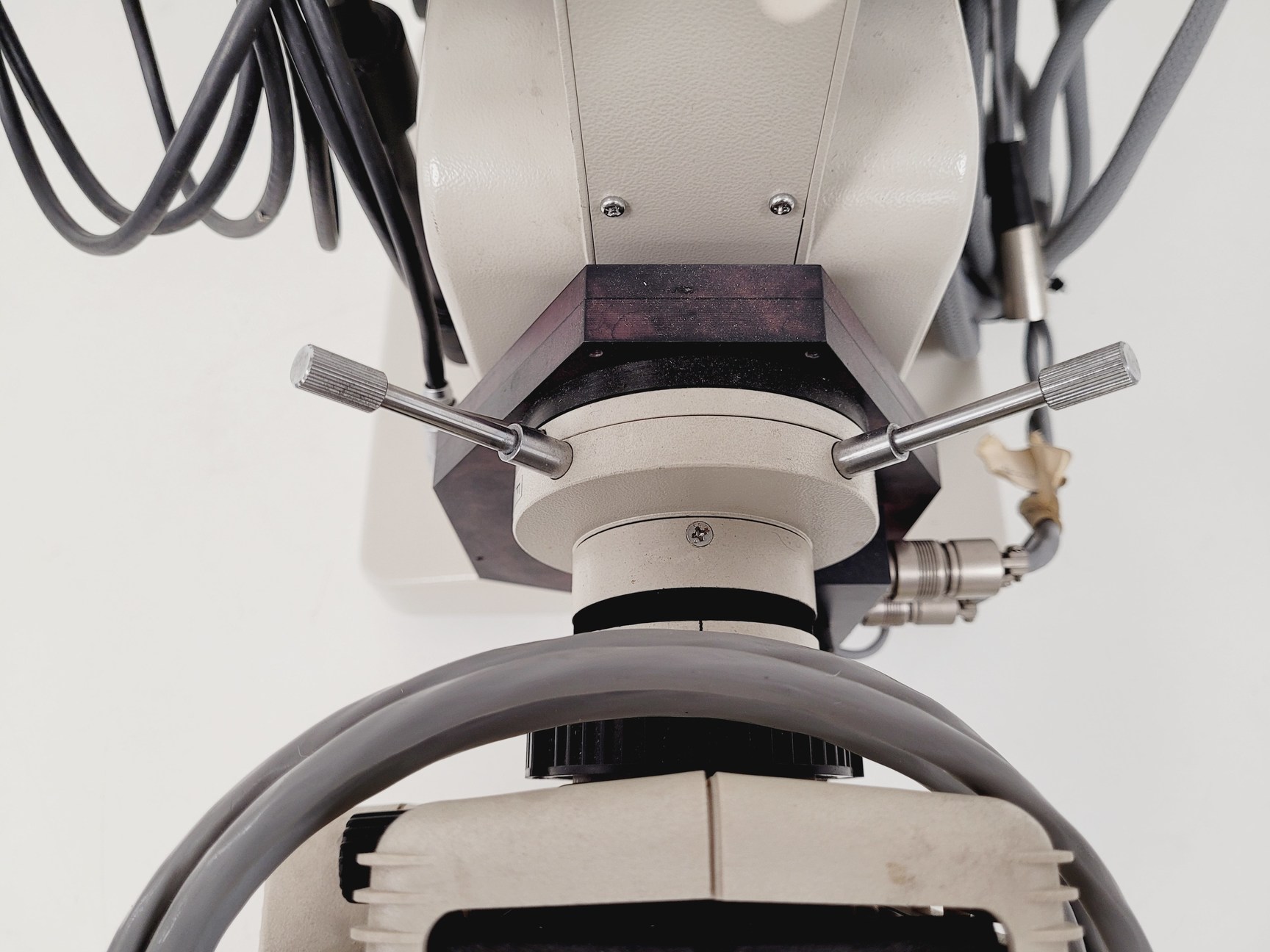 Image of Nikon Diaphot Inverted Phase Contrast Fluorescence Microscope Lab