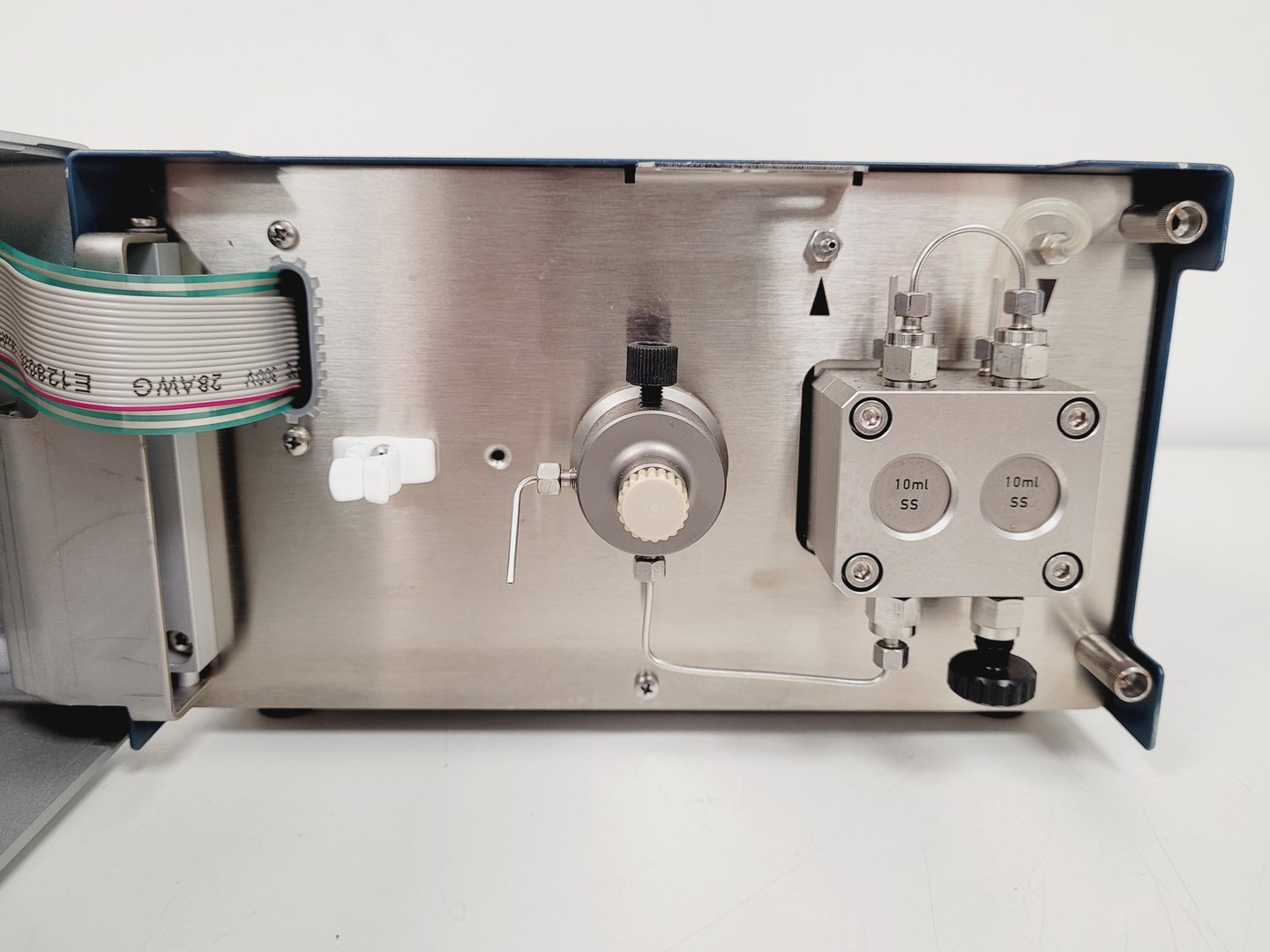 Image of Antec Scientific Alexys 100 LC-EC System Lab - LC 100, AC 100, LC 110, AS 100