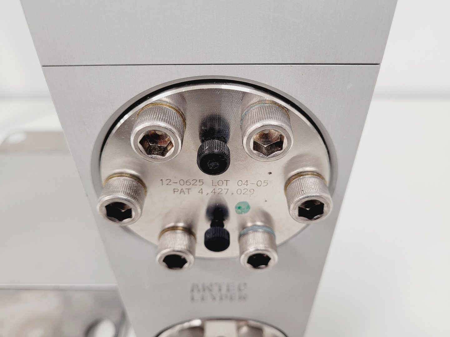 Image of Antec Scientific Alexys 100 LC-EC System Lab - LC 100, AC 100, LC 110, AS 100