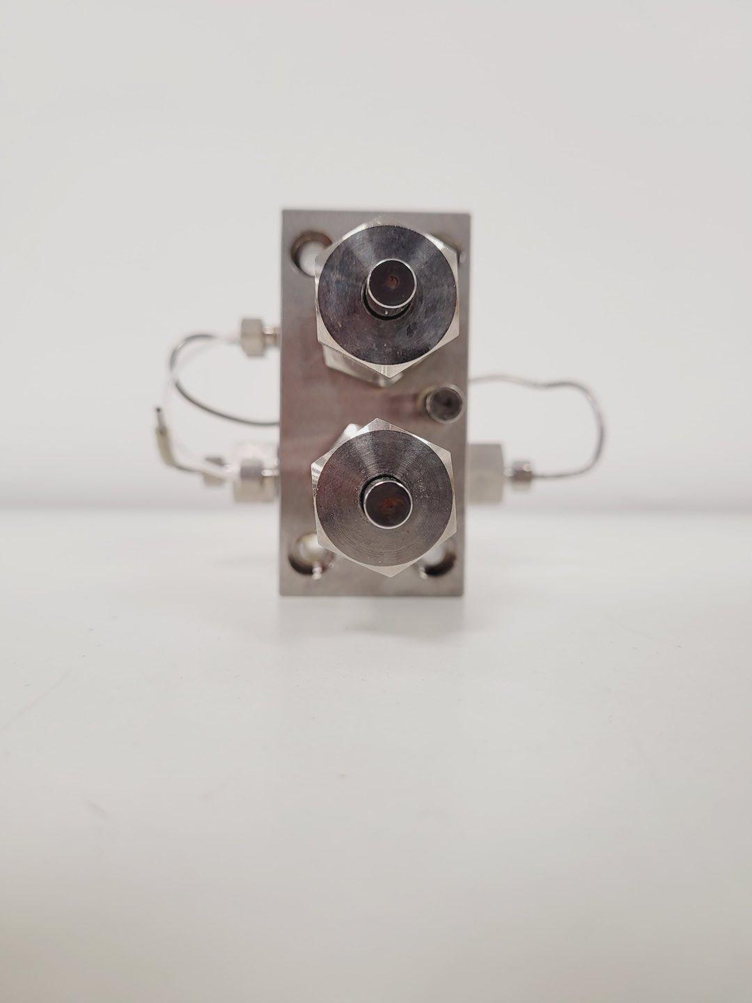 Image of Antec Scientific Alexys 100 LC-EC System Lab - LC 100, AC 100, LC 110, AS 100