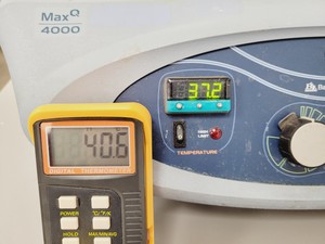 Thumbnail image of Barnstead International Max Q 4000 Laboratory Incubator Shaker SHKA4000-8CE  Lab