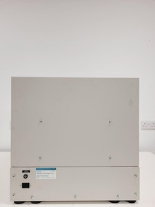 Thumbnail image of New Brunswick Classic C24 Incubator Shaker Lab