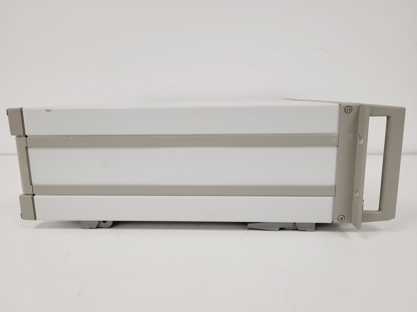 Image of Thorlabs Profile Pro 8000 Modular Rack w/ 8 x WDM Source Modules