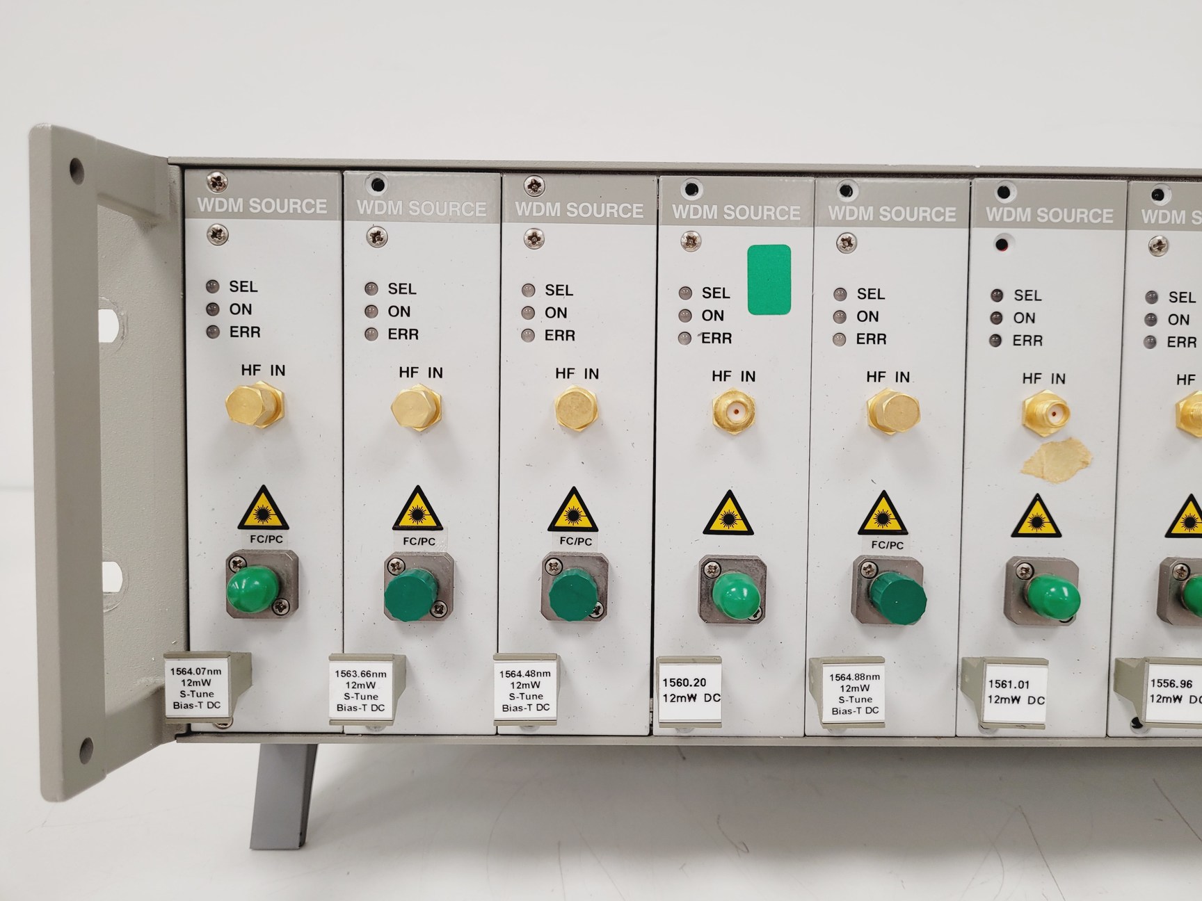 Image of Thorlabs Profile Pro 8000 Modular Rack w/ 8 x WDM Source Modules