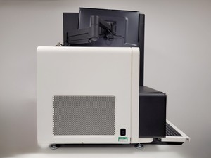 Thumbnail image of Illumina HiSeq 2500 Genome Sequencer Lab