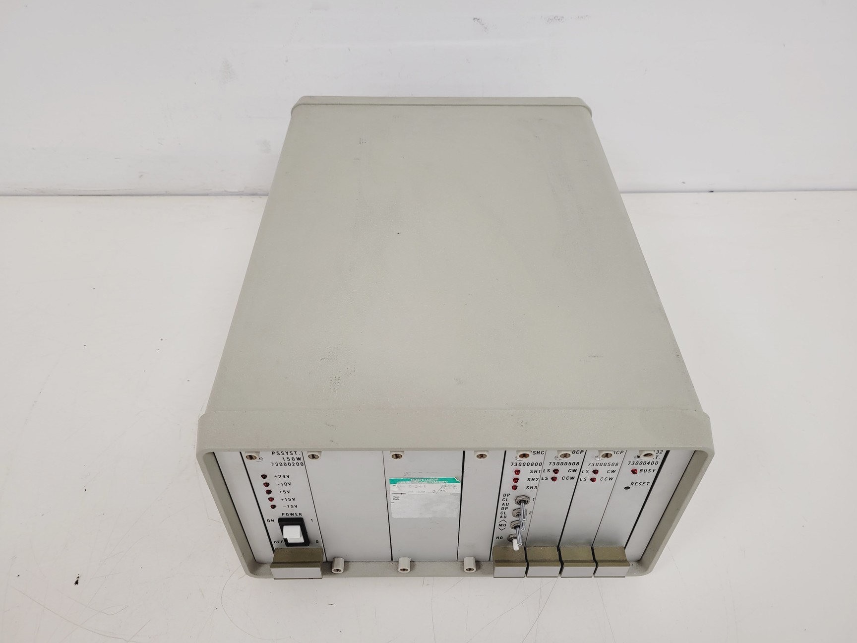 Image of LUDL Electronic Products 7 Slot Card Cage Interface Controller Cat no. 73000101