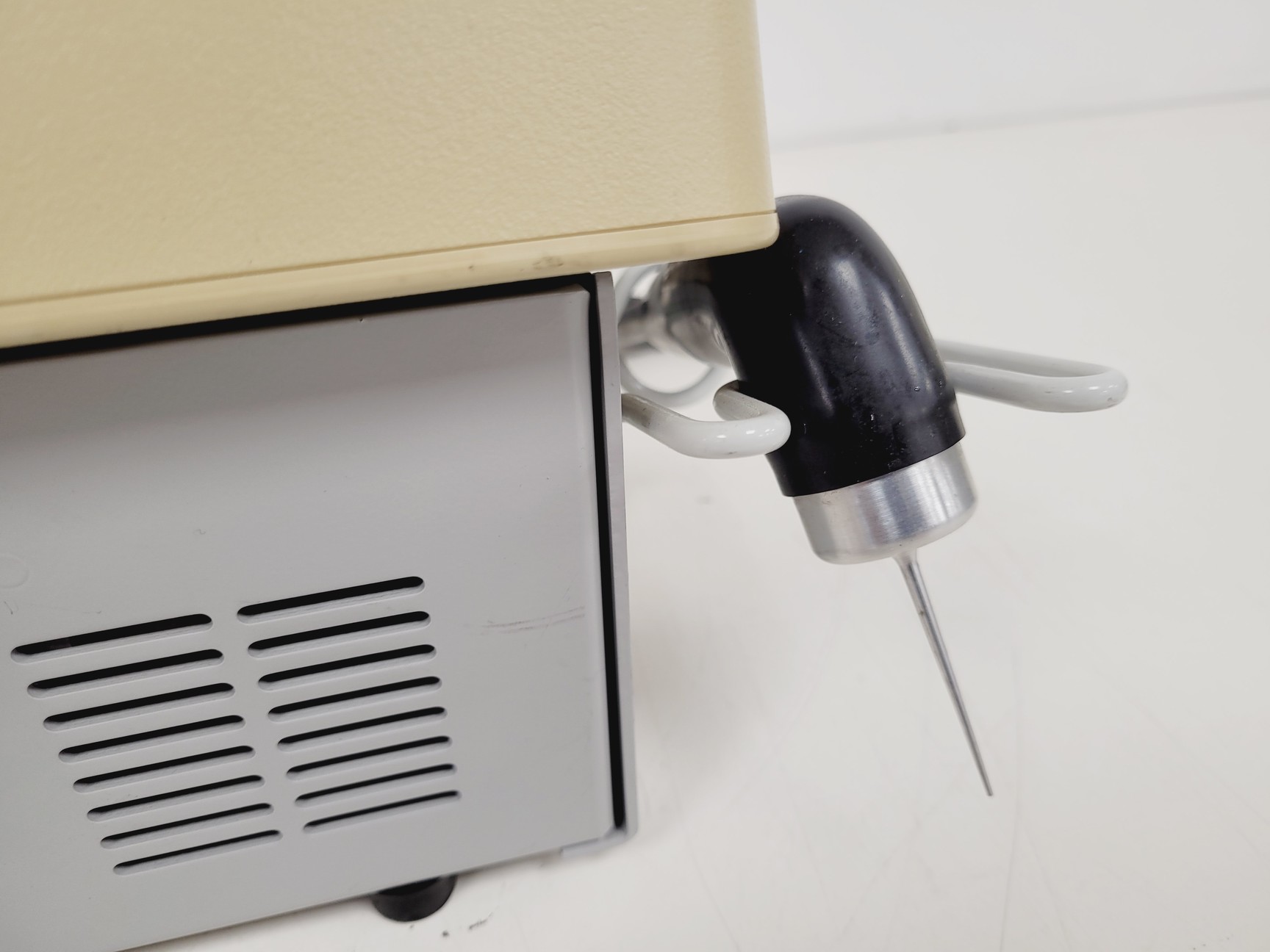 Image of Richmar Sonitron 2000 Sonoporation /Gene/Drug Delivery System Lab