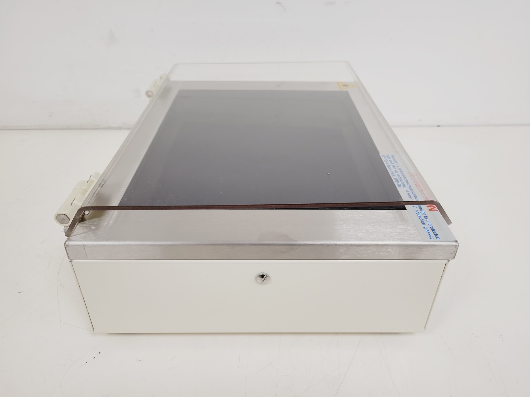 Image of UVI Tech UV Transilluminator  Model - BTS-26.M Lab