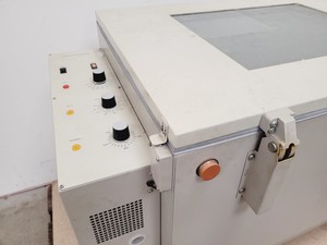 Thumbnail image of Gallenkamp Orbital Laboratory Shaking Incubator Cat no. IOX400.XX1.C Lab