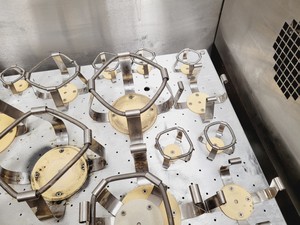 Thumbnail image of Gallenkamp Orbital Laboratory Shaking Incubator Cat no. IOX400.XX1.C Lab