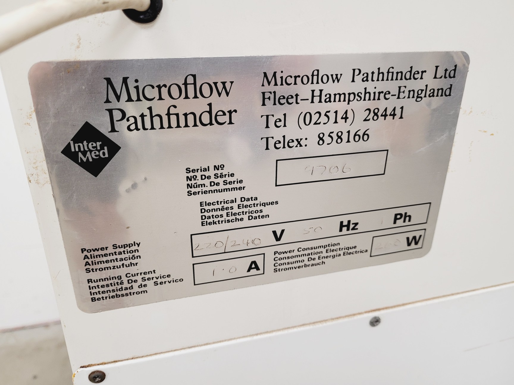 Image of Microflow Pathfinder Laminar Flow Cabinet Lab
