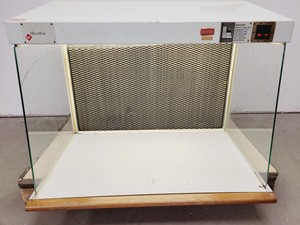 Thumbnail image of Microflow Pathfinder Laminar Flow Cabinet Lab