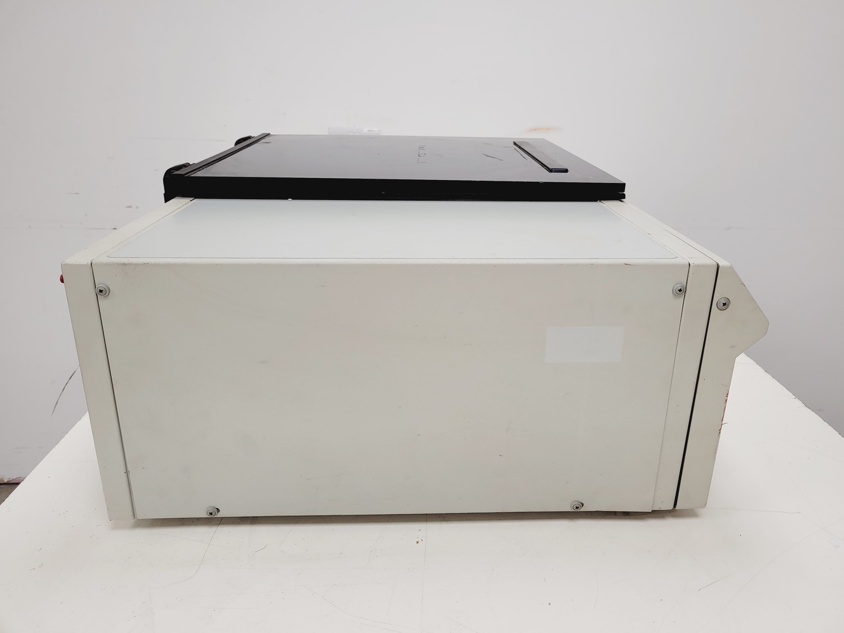 Image of Du Pont Sorvall Benchtop Centrifuge Model - RT 6000D with H1000B 3600RPM Rotor 