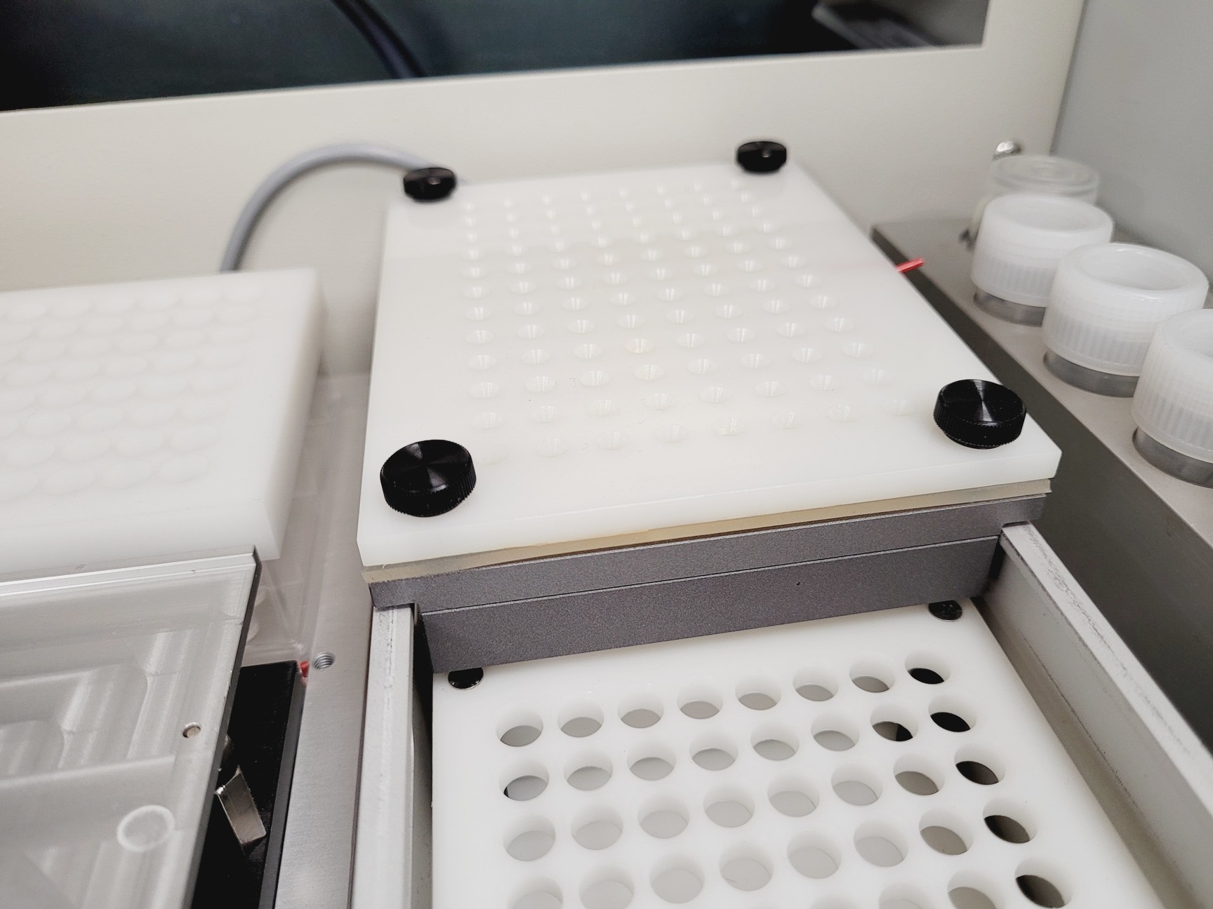 Image of Intavis Bioanalytical Instruments DigestPro MSi Automated Protein Digestion Unit