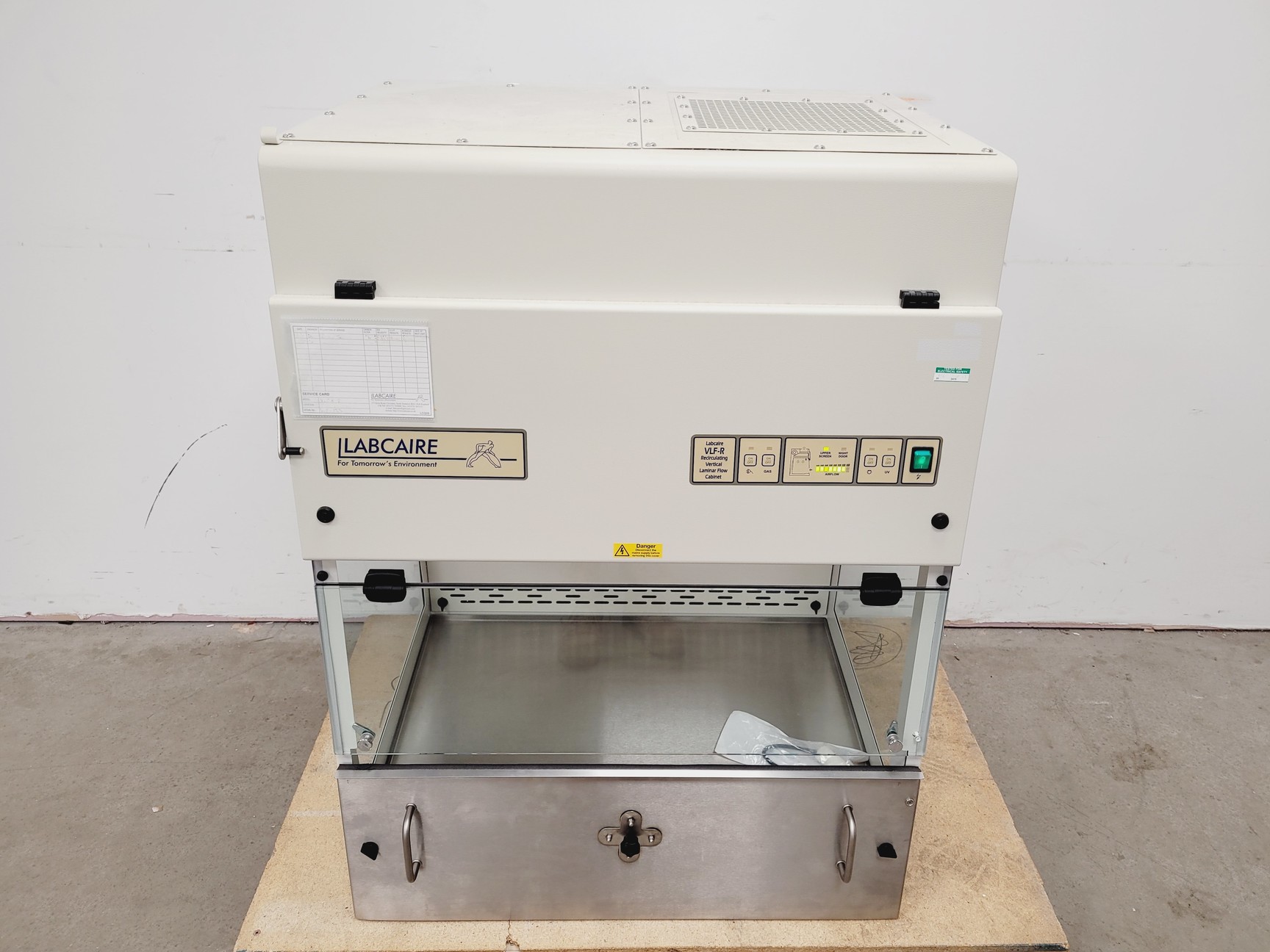 Image of Labcaire Model - VLF-R Recirculating Vertical Laminar Flow Cabinet Lab