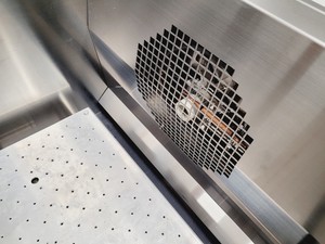 Thumbnail image of Gallenkamp Laboratory Incubator Shaker  Cat no. IOX400.XX2.C Lab