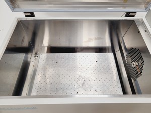 Thumbnail image of Gallenkamp Laboratory Incubator Shaker  Cat no. IOX400.XX2.C Lab