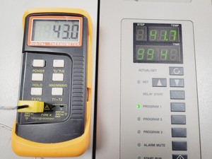 Thumbnail image of Gallenkamp Incubator Shaker Cat no. IOX400.XX2.C Lab