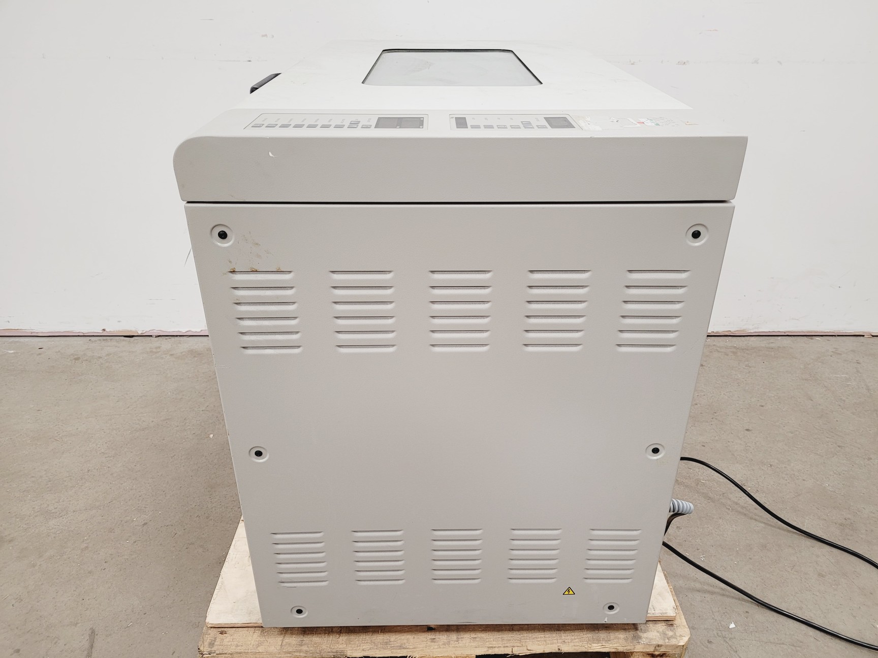 Image of Gallenkamp Incubator Shaker Cat no. IOX400.XX2.C Lab