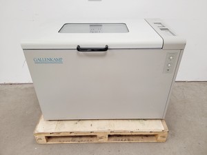 Thumbnail image of Gallenkamp Incubator Shaker Cat no. IOX400.XX2.C Lab