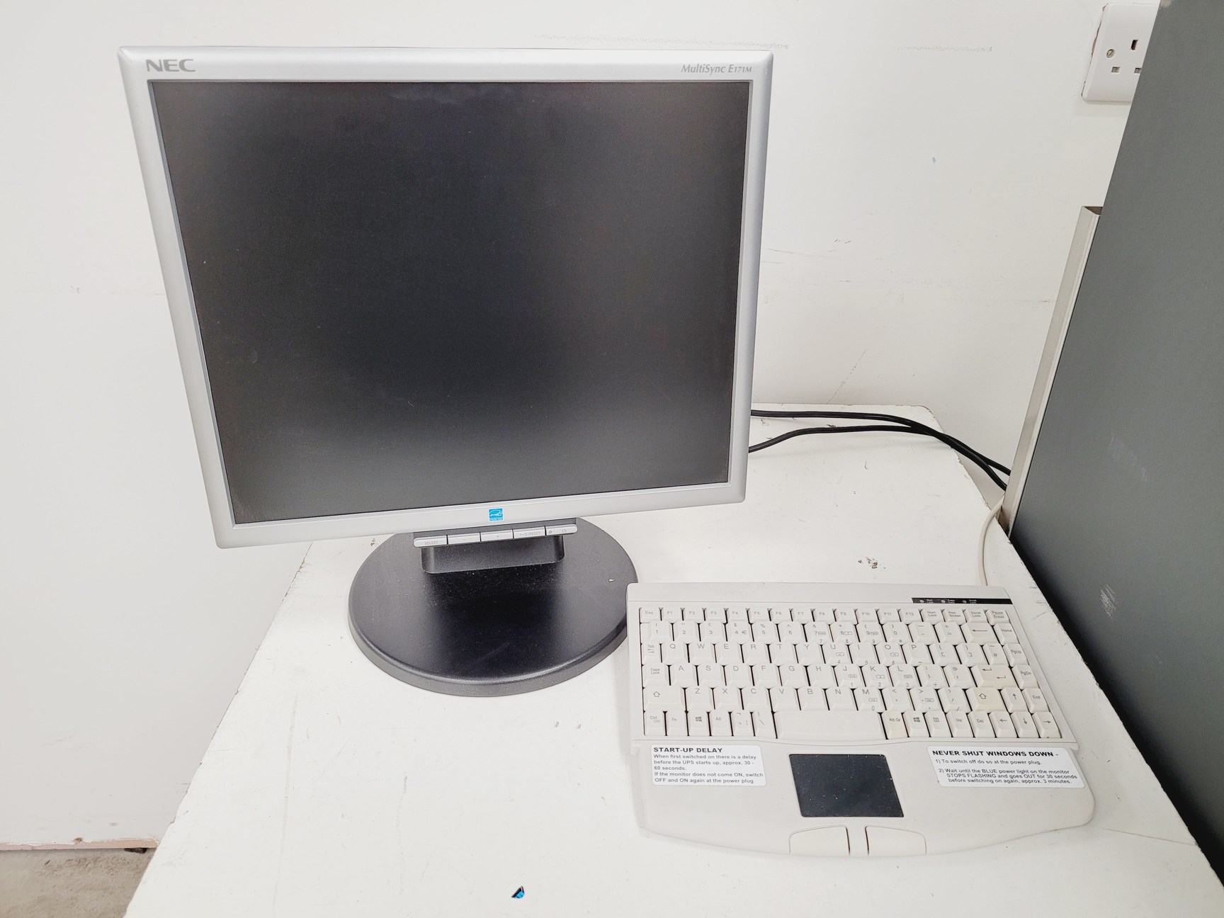 Image of Scanna ScanMax 225 Mailroom Postal X-Ray Machine SMB225D2G20 Lab Faulty