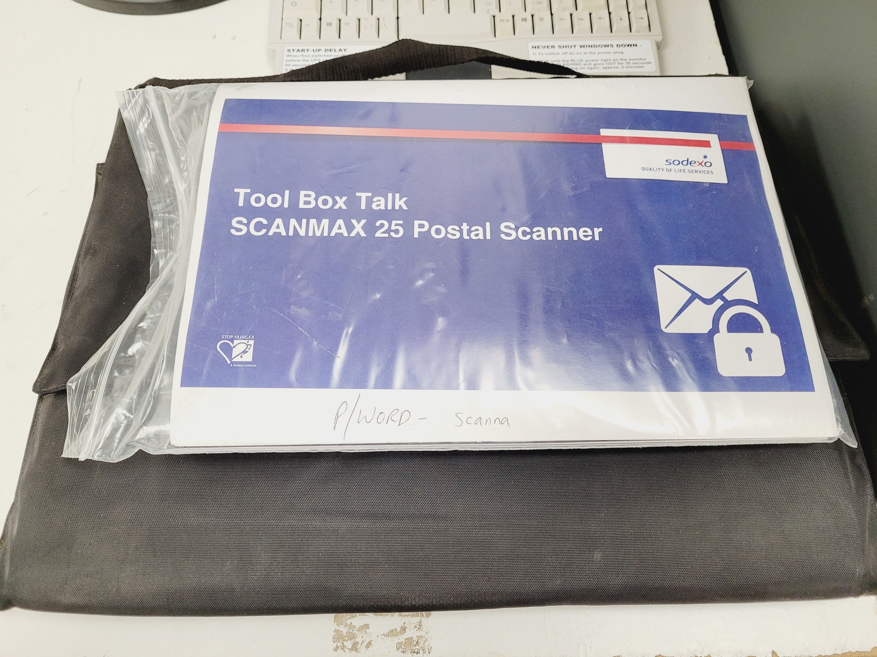 Image of Scanna ScanMax 225 Mailroom Postal X-Ray Machine SMB225D2G20 Lab Faulty