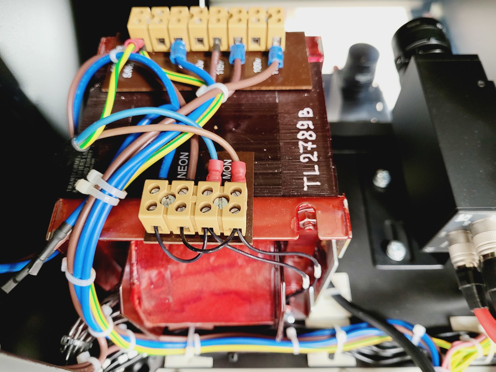 Image of Scanna ScanMax 225 Mailroom Postal X-Ray Machine SMB225D2G20 Lab Faulty