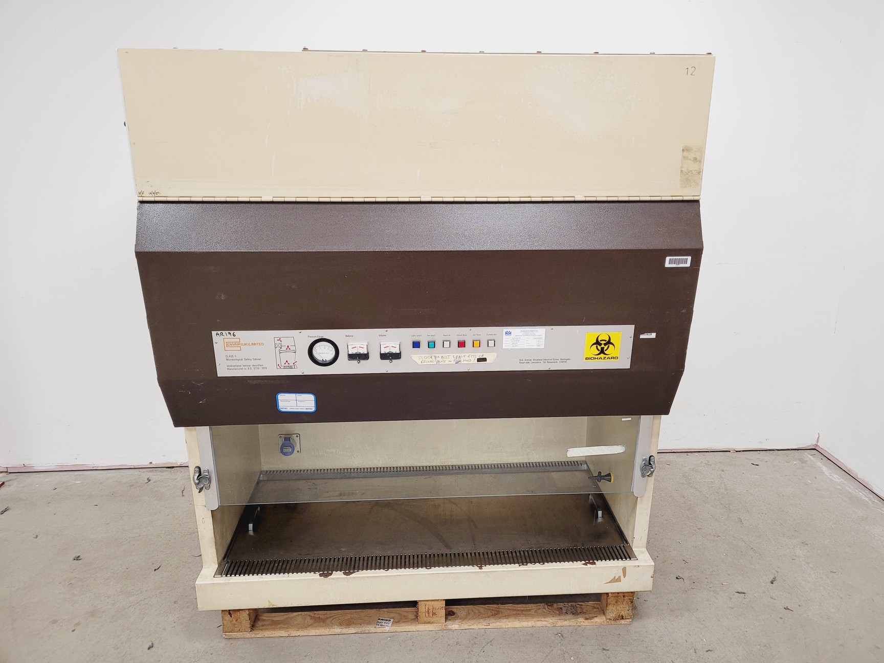 Image of Envair Class II Microbiological Safety Cabinet  Type - MSC/II/B4 Lab