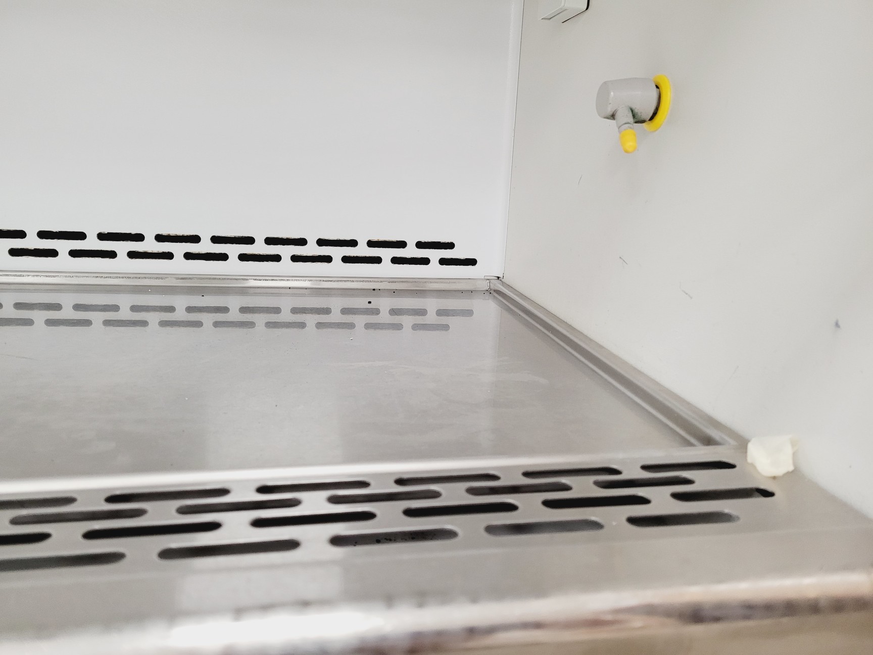 Image of Labcaire Model - BH12 Class II Biological Safety Cabinet Lab