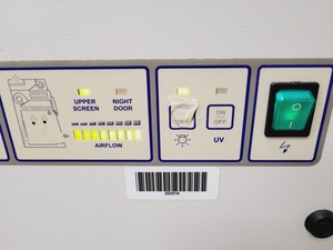 Thumbnail image of Labcaire Model SC12R Recirculating Class II Microbiological Safety Cabinet Lab