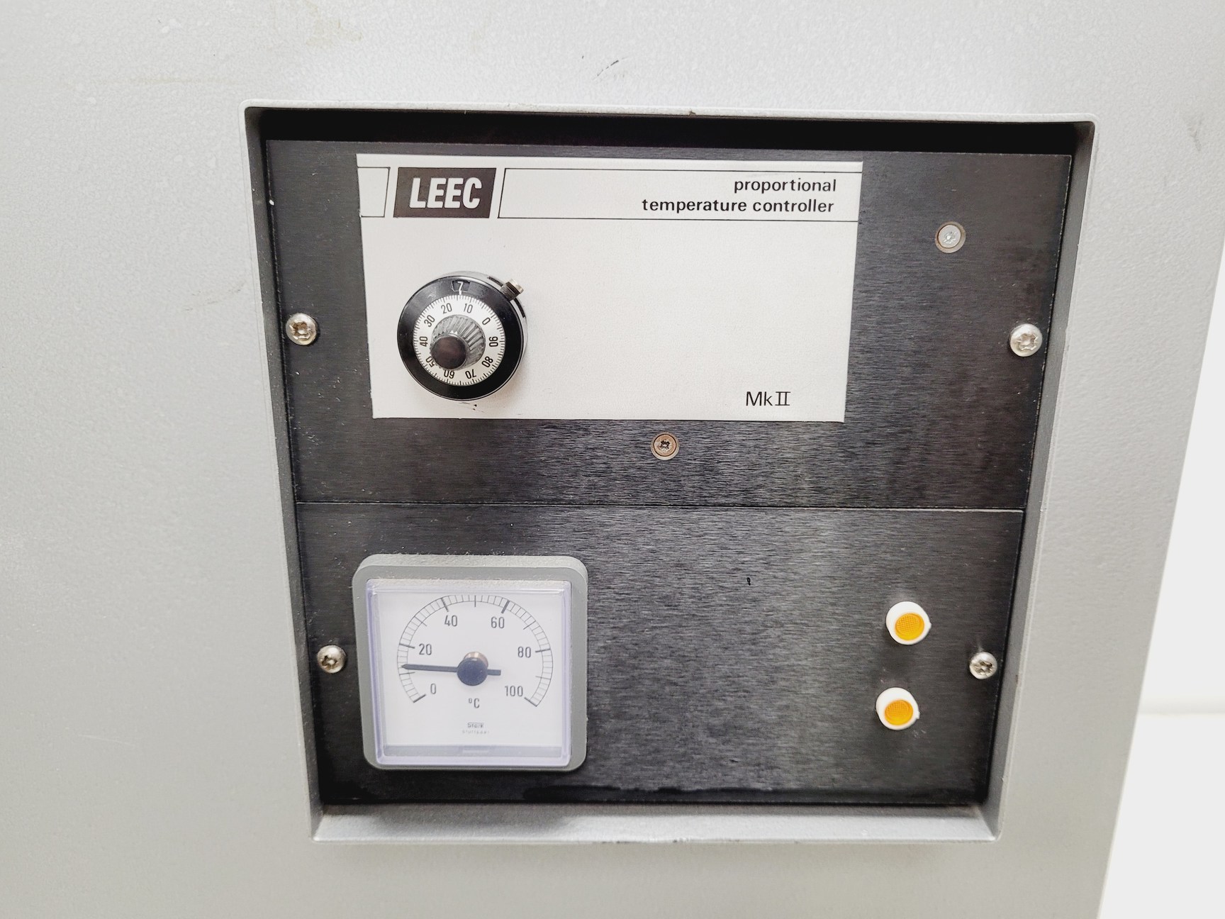 Image of Leec Type K1 Benchtop Laboratory Incubator Lab