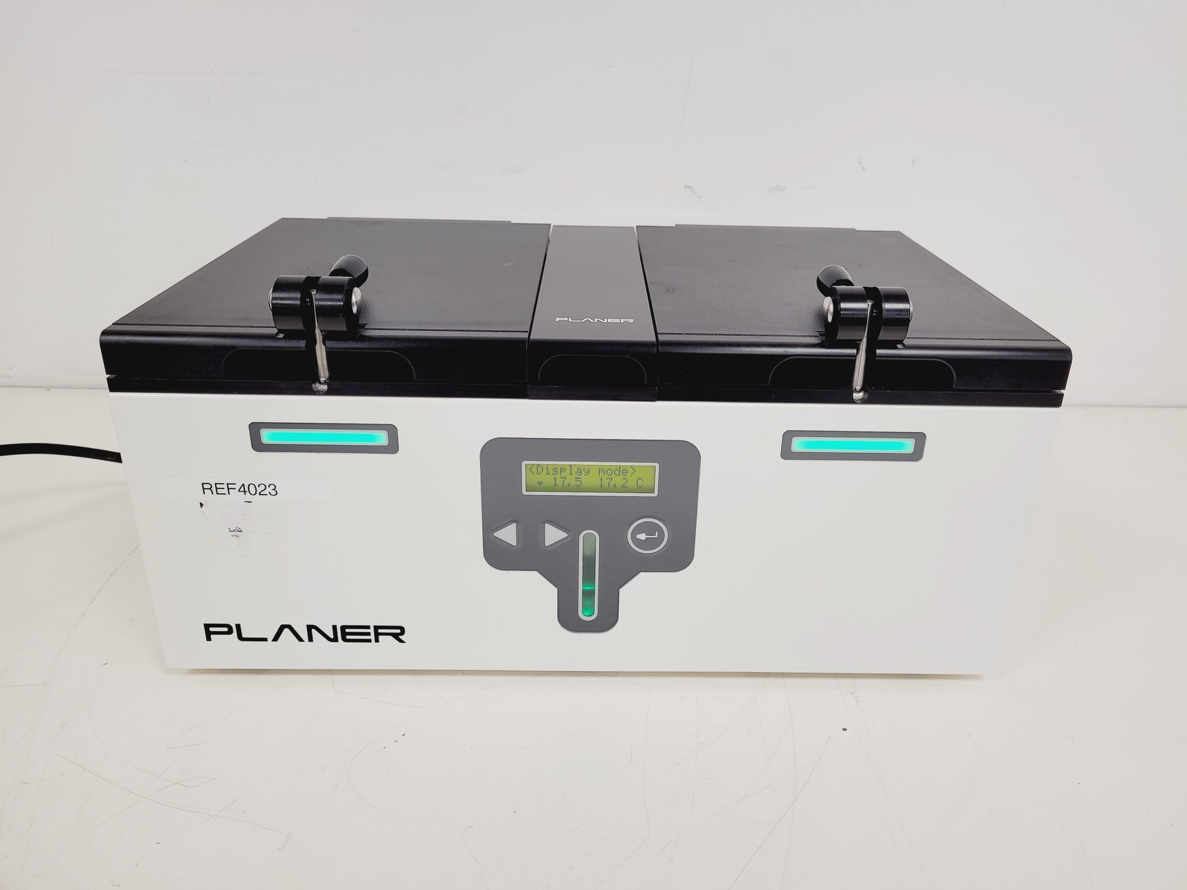 Planer Bench Top Incubator Model BT37GP PN GDBT37GP01 Lab