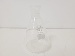Thumbnail image of 28 x Conical & Volumetric Laboratory Flasks Lab - Kimax, Quick Fit, Pyrex Lab